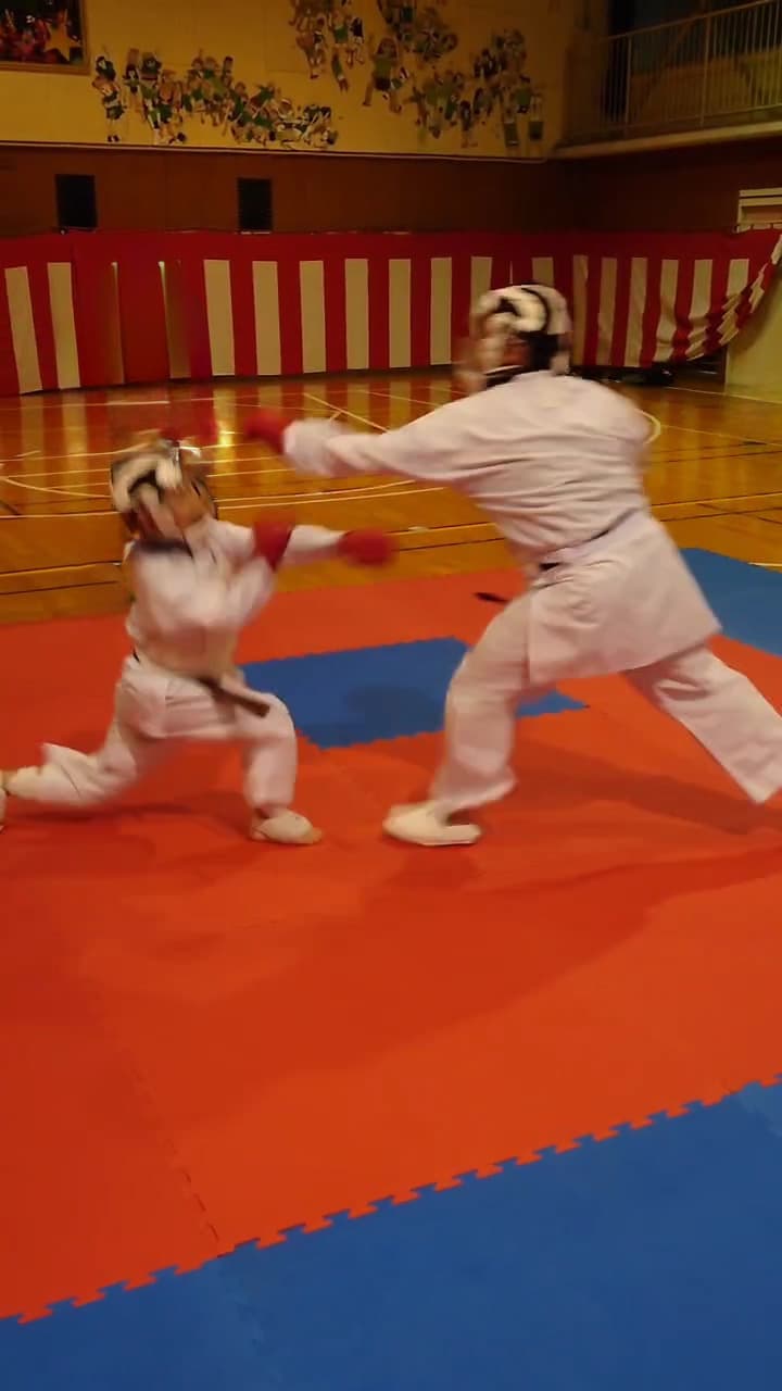 9fe24a03-345c-4e8f-b4c1-5936ef028561_8.jpg